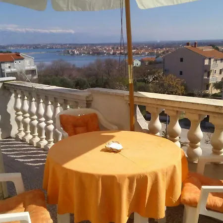 Appartement Luce-with Parking *