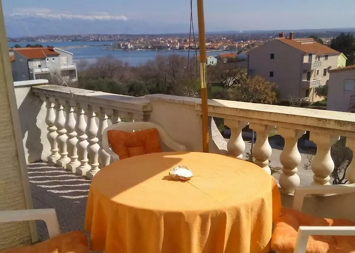 Apartman Apartments Luce-With Parking *