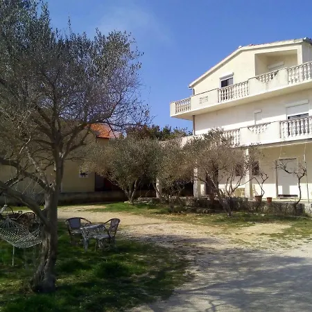 Apartments Luce-With Parking * Nin