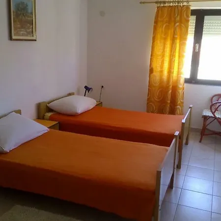 Apartments Luce-With Parking * Nin