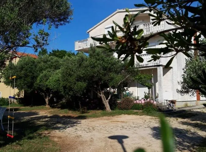 Apartments Luce-With Parking Нин